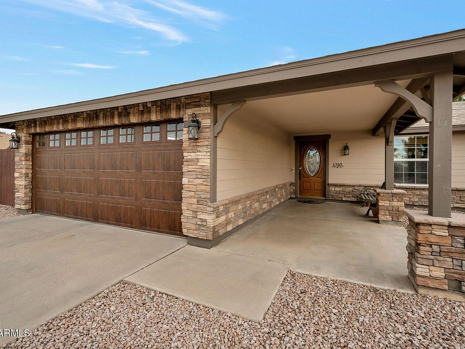 1st image of 1705 W EL ALBA Way