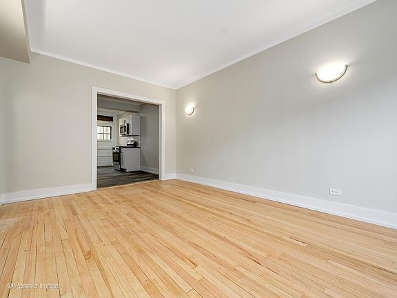 4th image of 6234 N Mozart St APT 2E