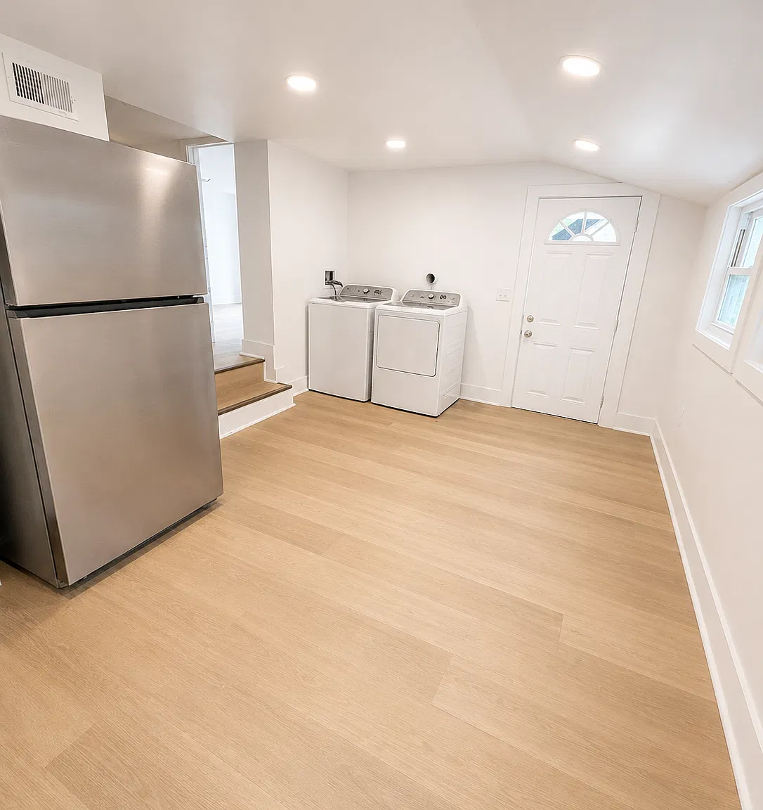2 bed, 1.5 bath, $1,850 — Photo 4