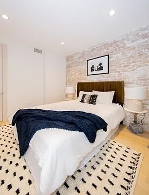 Rented by Voro New York | media 10