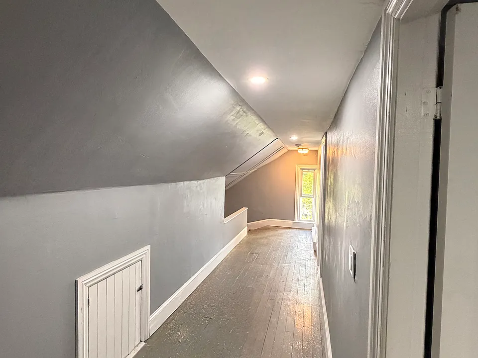 40-42 Lincoln Ave #4