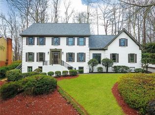 6560 Old Cabin Rd, Sandy Springs, GA 30328