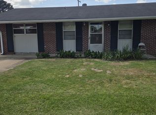 513 Cypress St, Columbus, MS 39702