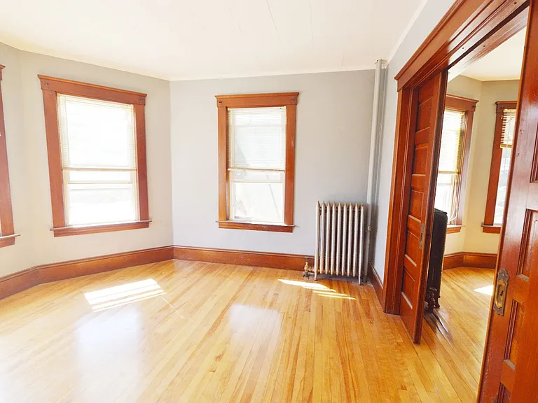 53 Forest St — Photo 8