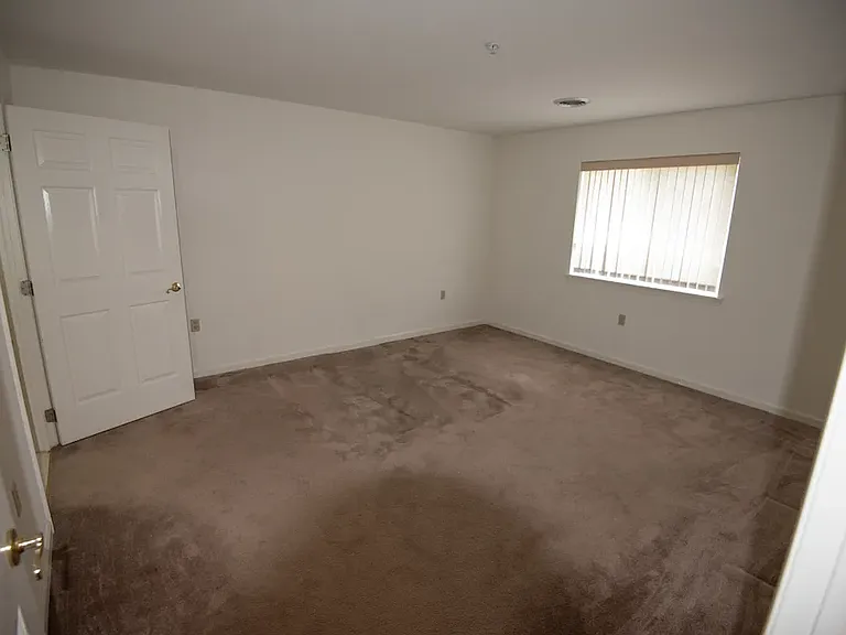 Saylor Park Apartments — Photo 14