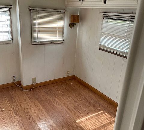 4th image of 3333 26th Ave E #1021