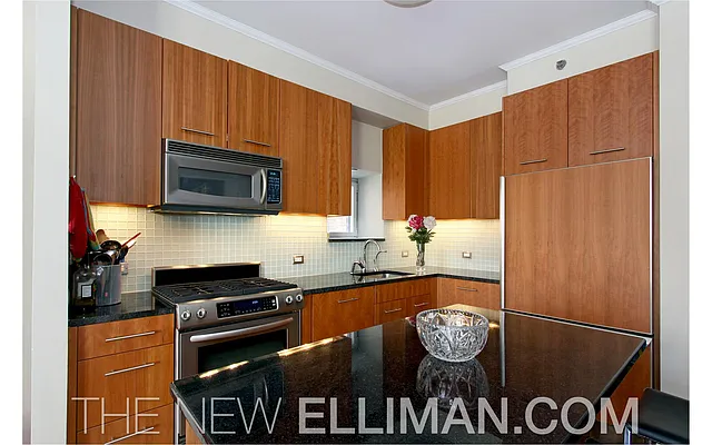 Sold by Douglas Elliman | media 17