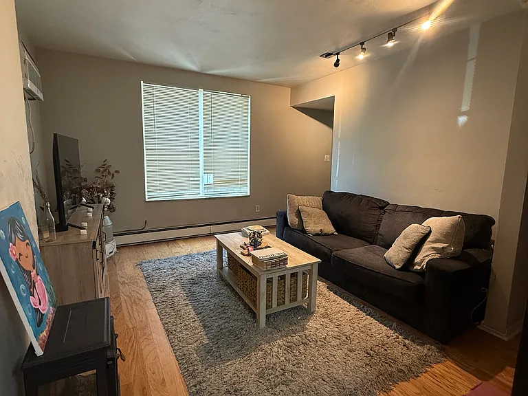 128 S Negley Ave #2 — Photo 2