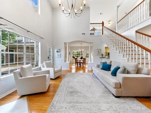 4510 Hazelton St, Houston, TX 77035