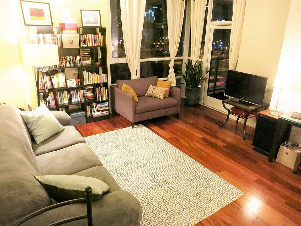 1st image of 300 Berry St Unit 521