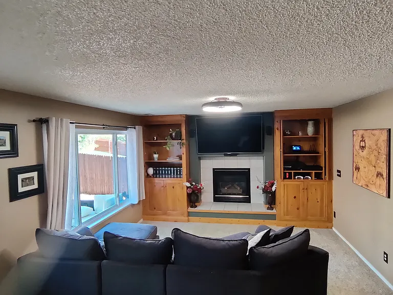 6110 Whirlwind Dr — Photo 9