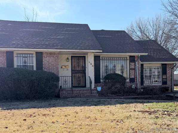 304 E Woodrow Pl, Tulsa, OK 74106