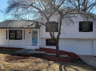 1041 Pine Mountain Dr, Forest Park, GA 30297
