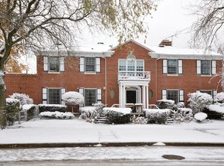 3540 W Thorndale Ave, Chicago, IL 60659