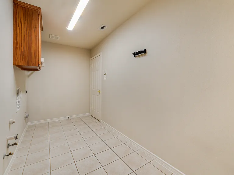 8404 Blacktail Trl — Photo 15