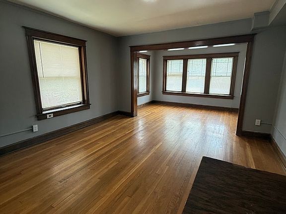 4th image of 4116-4118 Warwick Blvd #4116-2N