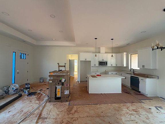 4th image of 173 Susans Rd