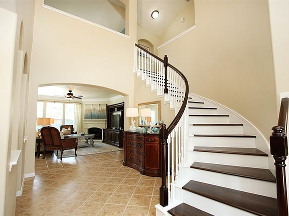 3rd image of 12610 N Raven Shore Dr