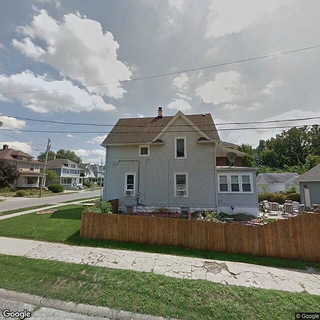 1st image of 136 Smith Ave