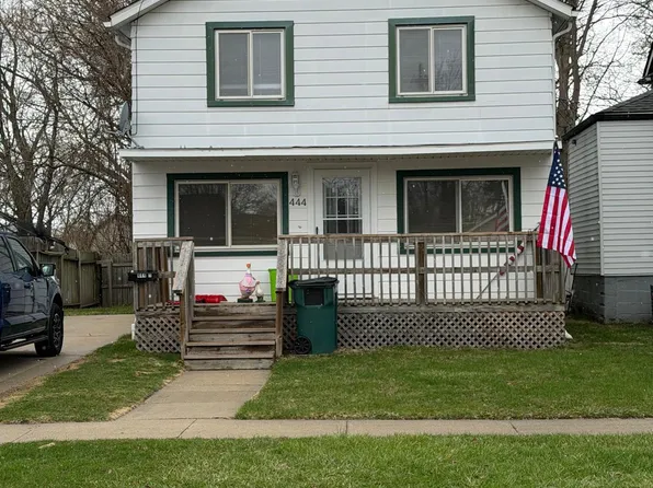 444 S William St APT 2, Marine City, MI 48039