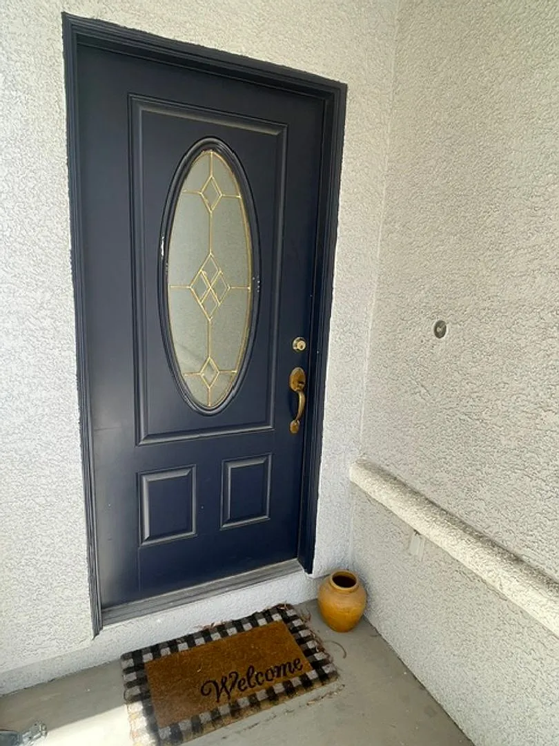 Beatiful Guard Gated Green Valley 3 Bd Townhome In Inspiration Community — Photo 3