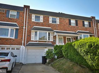 12445 Sweet Briar Rd, Philadelphia, PA 19154