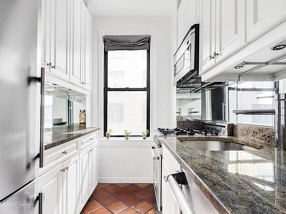 4th image of 425 E 51st St APT 6F