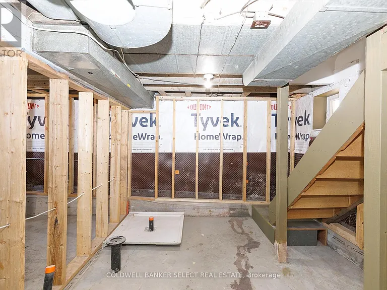 55 Frederick Ave — Photo 20