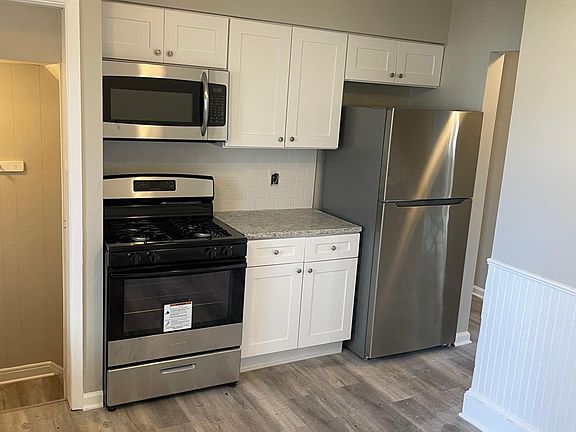 2nd image of 5976 Lehman Dr