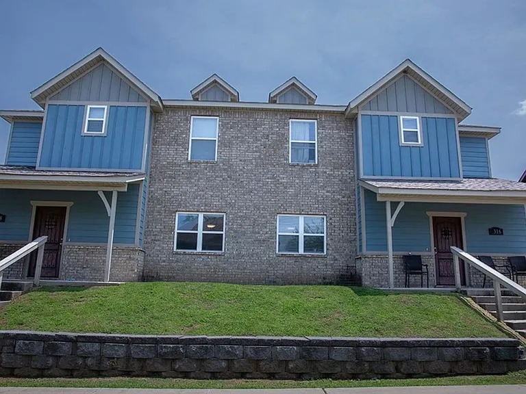 1316 N Sicily Ln — Photo 1