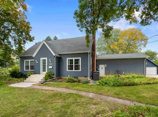 325 Cornwall Ave, Waterloo, IA 50702