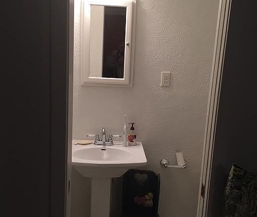 3rd image of 207 Via Deluna Dr