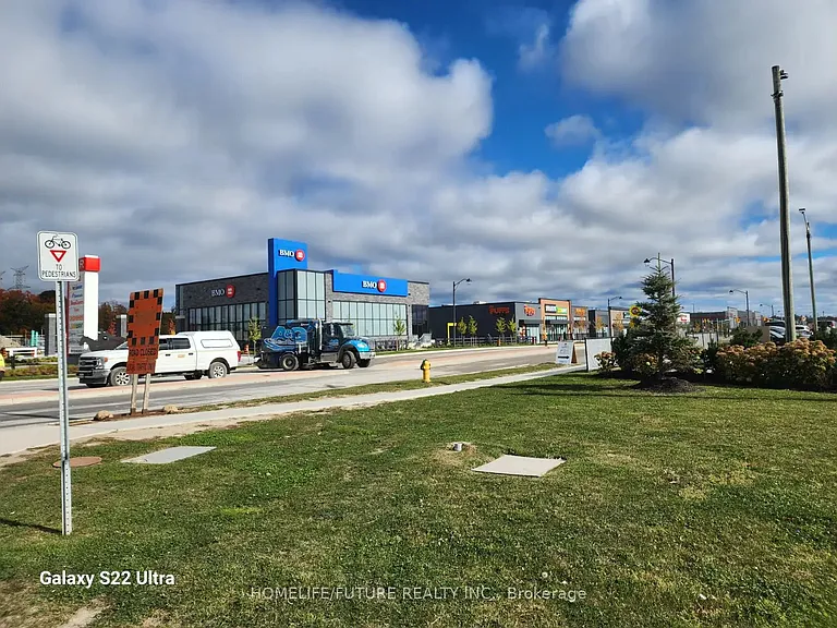 2545 Simcoe St N #820 — Photo 9