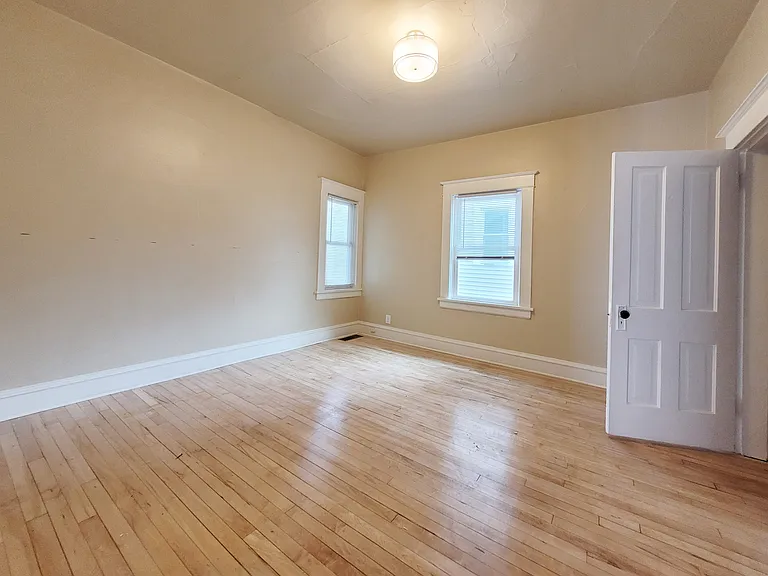 414 Wisconsin St — Photo 9