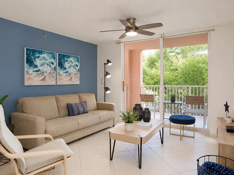 19601 E Country Club Dr #7201 — Photo 2