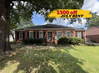 2292 Eastover Dr, Memphis, TN 38119