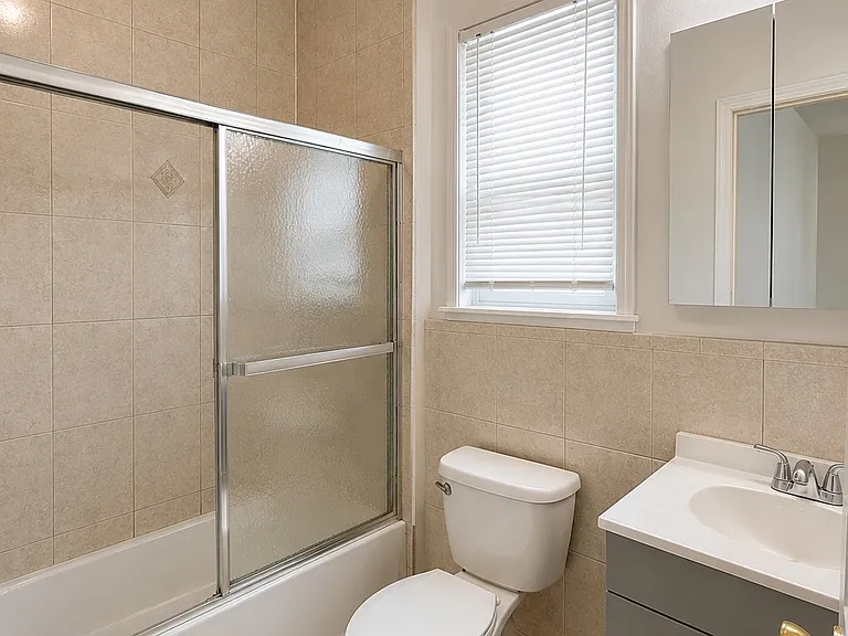 217 Tonnelle Ave #1 — Photo 6