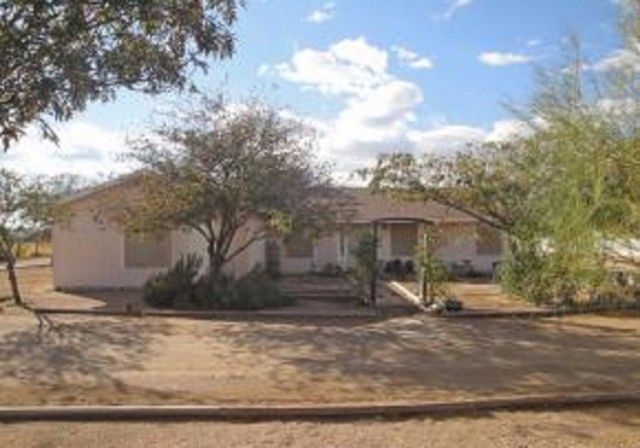 1st image of 3959 N Rainbow Dr