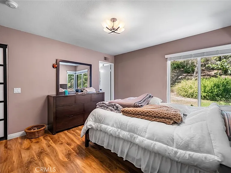1315 Albariza Pl #5 — Photo 14