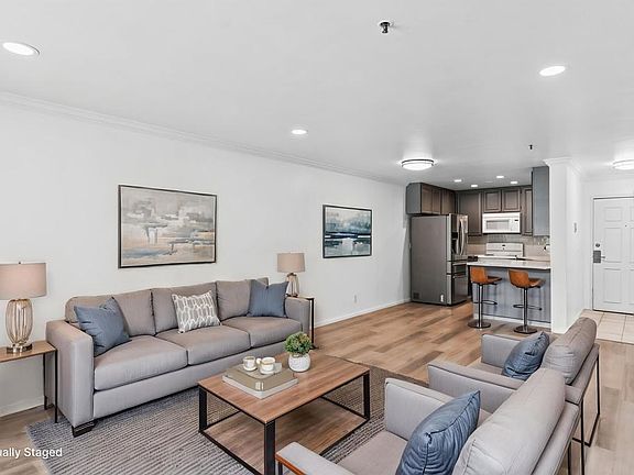 5th image of 5705 Friars Rd Unit 7