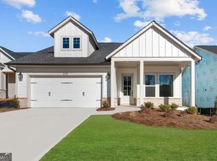 215 Strawberry Ln, Woodstock, GA 30189