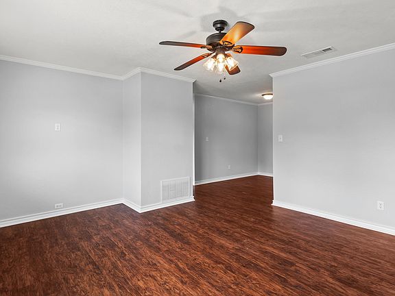 5th image of 3 Sheri Ln
