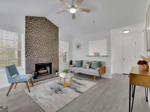 5616 River Heights Xing SE, Marietta, GA 30067