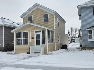 312 2nd Ave SE, Waseca, MN 56093