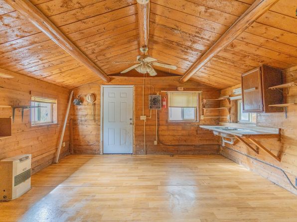 fairbanks-alaska-439189193 picture