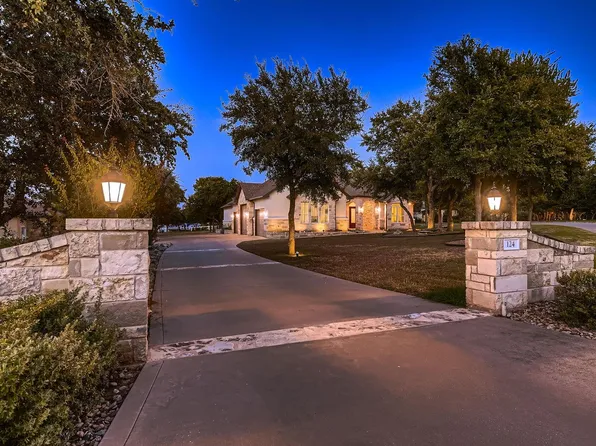 124 Gabriel Vis E, Georgetown, TX 78633
