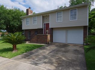 322 Wedgerock Dr, Webster, TX 77598