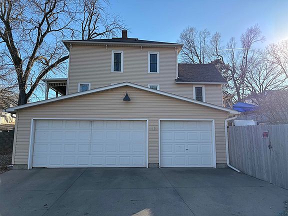 5th image of 307 S Helen St