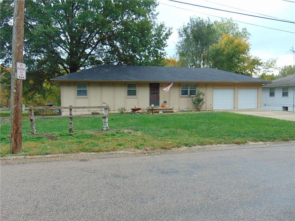 2005 N Lexington St, Harrisonville, MO 64701 MLS 2460540 Zillow