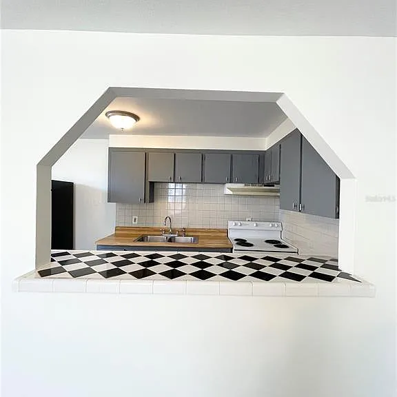 2916 N 16th St #1 — Photo 9